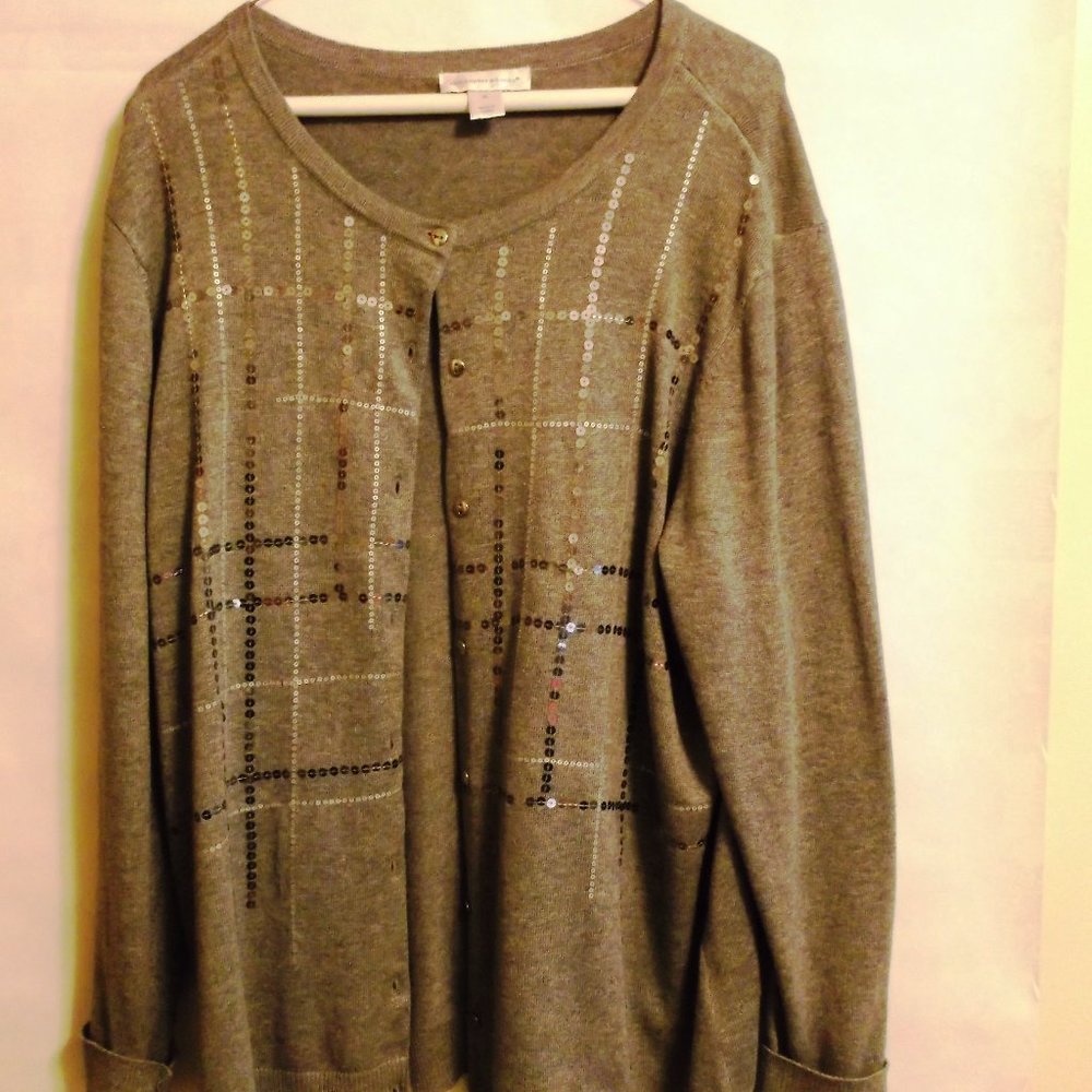 SWEATER